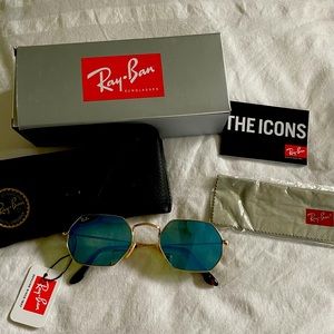 NWT Ray Ban sunglasses, with chrome blue lenses